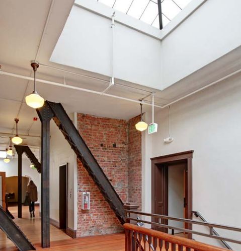 ODDFELLOWS BUILDING: 915 E Pine St, Seattle, WA 98122